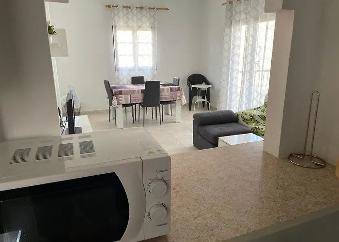 Calle Eusebio Carballo Estevez كوراليهو