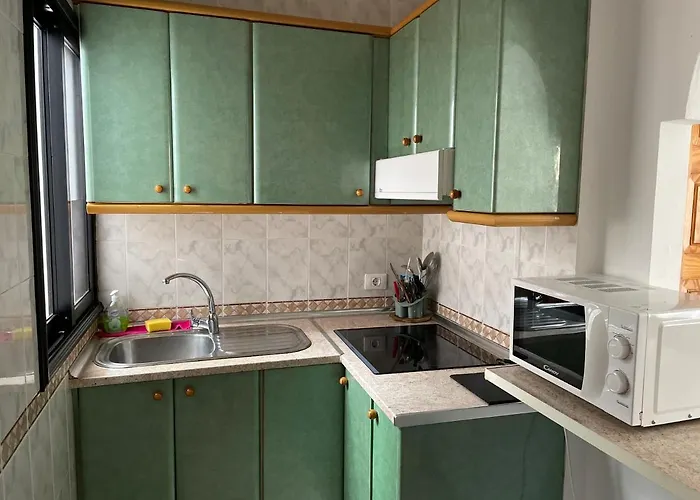 Calle Eusebio Carballo Estevez * كوراليهو